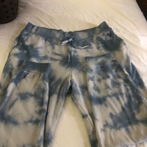 VS tye dye joggers NEW ADD